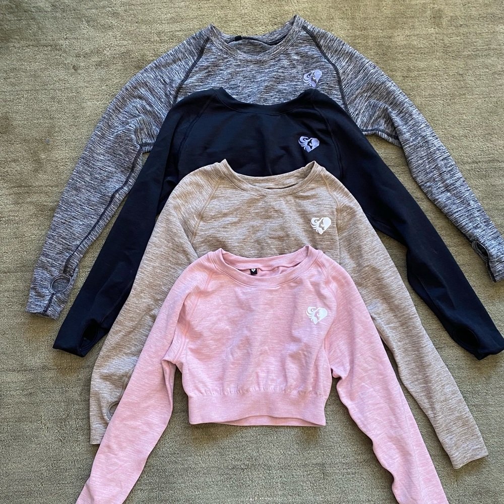 ‼️ SOLD ‼️ BUNDLE of 5 Women’s Best activewear tops - Picture 2 of 4